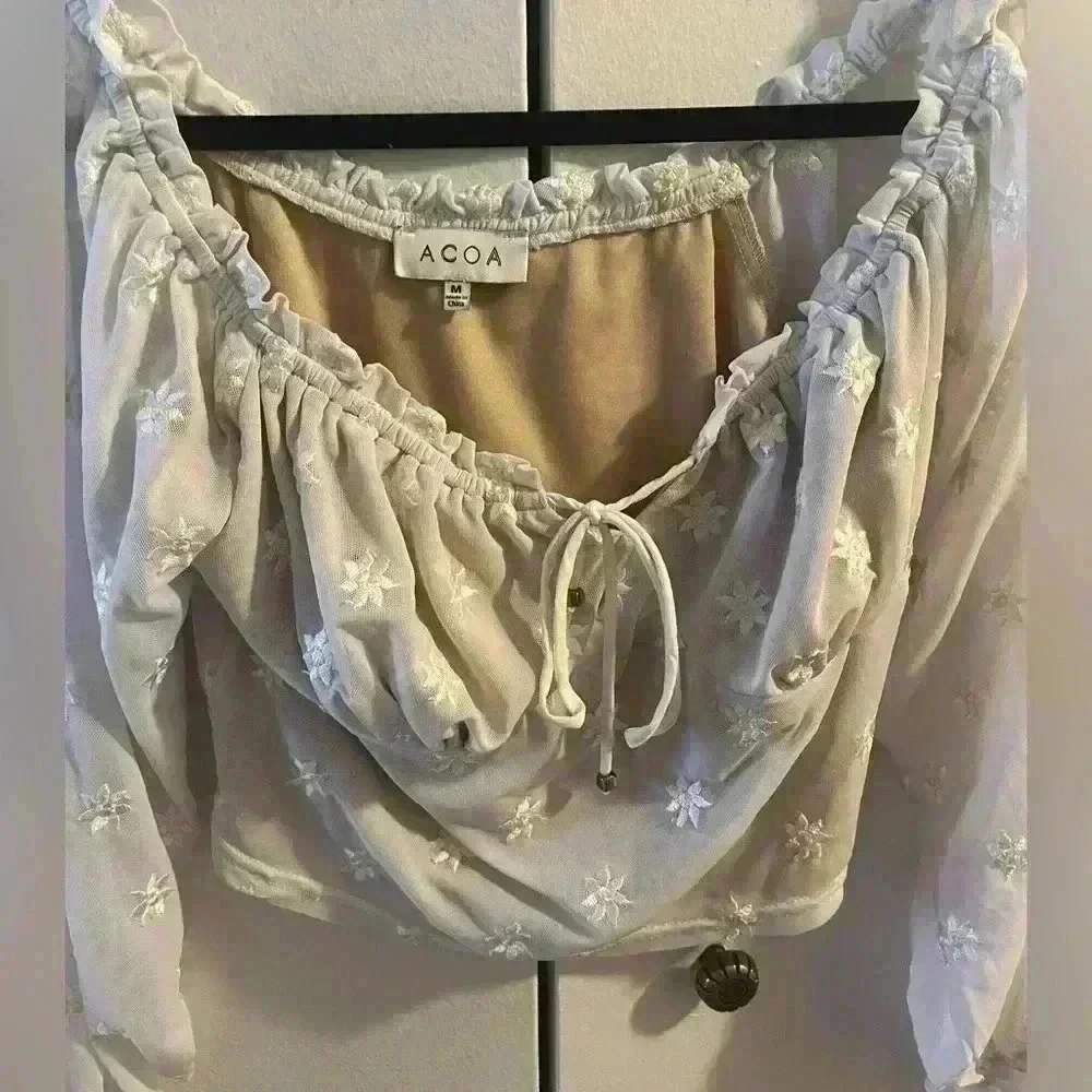 Acoa White blouse - Picture 6 of 10